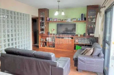 Apto na água rasa com 4 dorms sendo 2 suítes, 3 vagas, 145m²