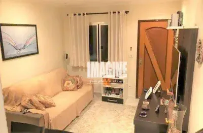Sobrado em condomínio fechado na vila formosa com 2 dorms, 2 vagas, 90m²