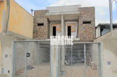 Sobrado no carrão com 3 dorms sendo 1 suíte, 2 vagas, 125m²