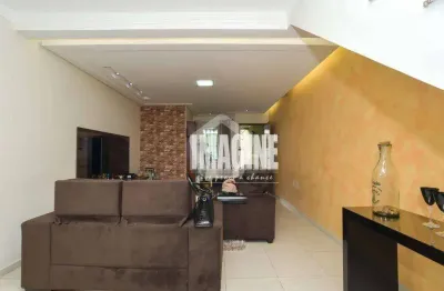Sobrado no carrão com 2 dorms sendo 1 suíte, 2 vagas, 134m²
