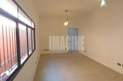 Casa na vila matilde com 2 dormitórios sendo 1 suíte, 2 vagas, 70m²