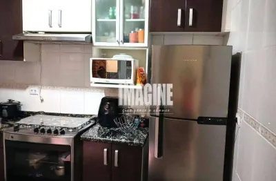 Sobrado na penha em condomínio fechado com 3 dorms sendo 1 suíte, 1 vaga, 72m²