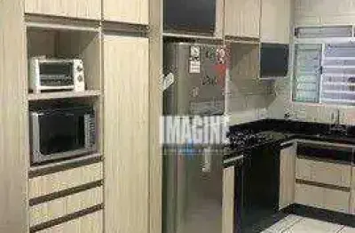 Sobrado na vila prudente com 3 dorms sendo 1 suíte, 2 vagas, 200m²