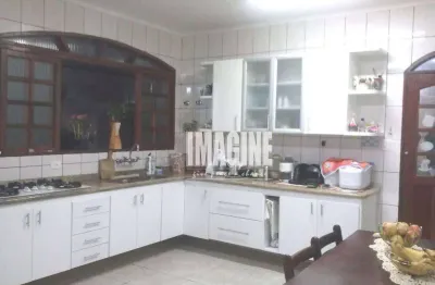 Casa com 3 quartos à venda na Rua Pedro Voss, Carrão, São Paulo