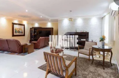 Sobrado na mooca com 4 dormitórios sendo 2 suítes, 6 vagas, 700m²