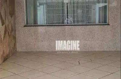 Sobrado na vila formosa com 3 dormitórios, 2 vagas, 150m²