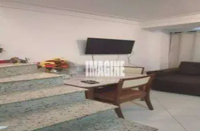 Sobrado em condomínio na penha com 2 dormitórios sendo 1 suíte, 2 vagas, 116m²