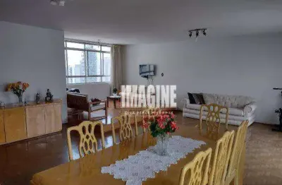 Apartamento na mooca com 3 dormitórios sendo 1 suíte, 2 vagas, 202m²