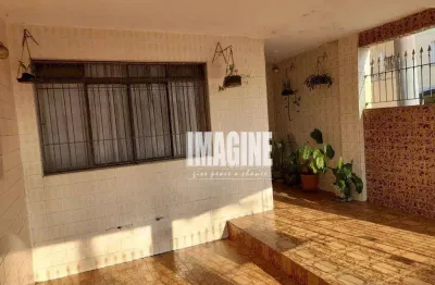 Casa na vila formosa com 2 dormitórios, 2 vagas, 124 m²