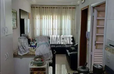 Sobrado na penha com 2 dormitórios sendo 2 suítes, 1 vaga, 49 m²
