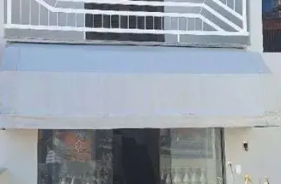 Sobrado na penha com 4 dormitórios, varanda, 2 vagas, 170 m²