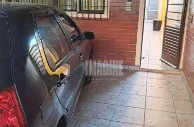 Sobrado na vila prudente com 2 dormitórios sendo 1 suíte, 2 vagas, 134m²