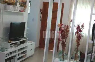 Sobrado em condomínio na penha com 2 suítes, 2 vagas, 122m²