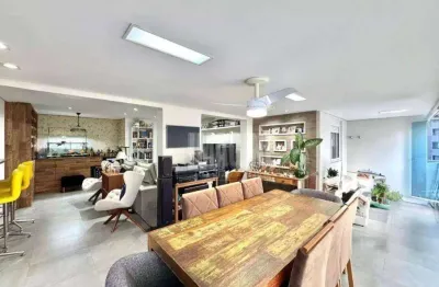 Apartamento na água rasa com 3 dormitórios sendo 1 suíte, sacada, 3 vagas, 123 m²