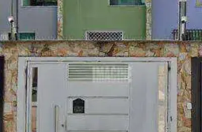 Sobrado na Vila Matilde com 3 Dormitórios sendo 1 Suíte, 4 Vagas, 166m²