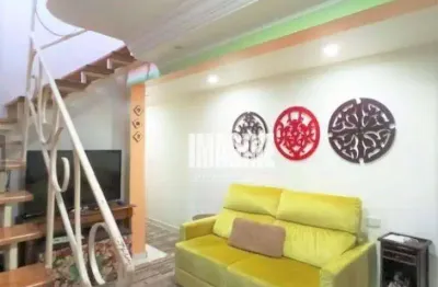 Sobrado na cidade líder com 3 dormitórios sendo 1 suíte, 2 vagas, 160m²