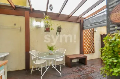 Casa em condomínio fechado com 3 quartos à venda na rua victório viezzer, 471, vista alegre, curitiba por r$ 1.170.000