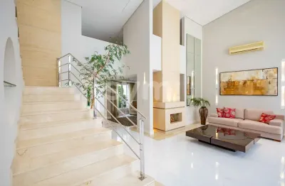 Casa em condomínio fechado com 4 quartos para alugar na rua paulo gorski, 1101, mossunguê, curitiba por r$ 25.000