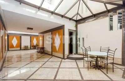 Casa com 3 quartos à venda na avenida iguaçu, 2939, água verde, curitiba por r$ 2.300.000