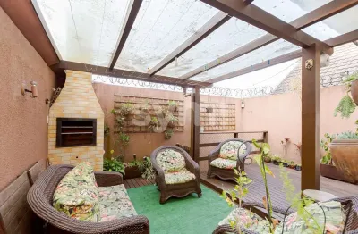 Casa com 3 quartos à venda na rua orlando de moura leite, 234, barreirinha, curitiba por r$ 749.000
