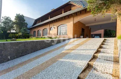 Casa com 5 quartos à venda na rua iseo dizaró, 225, uberaba, curitiba por r$ 3.900.000