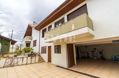 Casa com 6 quartos à venda na rua sant'ana, 1140, jardim botânico, curitiba por r$ 2.300.000
