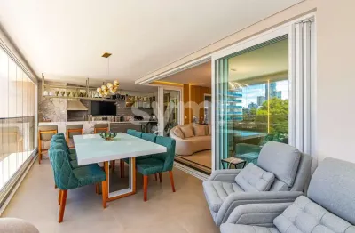 Apartamento com 4 quartos para alugar na Rua José Izidoro Biazetto, 1324, Ecoville, Curitiba por R$ 29.500