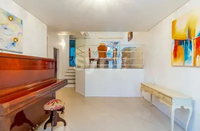 Casa com 4 quartos à venda na Rua Francisco Matzeck, 41, Santa Felicidade, Curitiba por R$ 840.000
