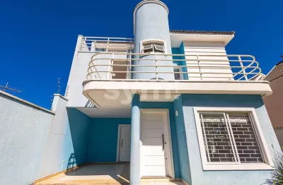 Casa em condomínio fechado com 3 quartos para alugar na Rua Hugo Wolf, 391, Santa Felicidade, Curitiba por R$ 3.900