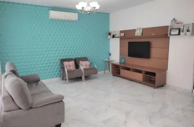 Casa com 3 quartos à venda na Avenida Alcides Cândido dos Santos, 421, Balneário Pires, Praia Grande