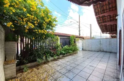 Casa com 2 quartos à venda na Avenida João André Quintale, 420, Vila Mirim, Praia Grande