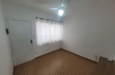 Apartamento com 1 dormitório para alugar, 39 m² por R$ 1.780,01/mês - Vila Guilhermina - Praia Grande/SP
