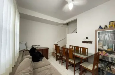 Casa com 2 quartos à venda na Rua Rubens Gonçalves de Freitas, 59, Tupi, Praia Grande