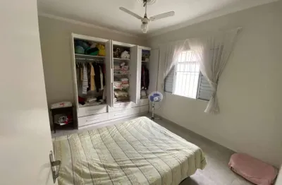 Casa à venda, 2 quartos com edícula, 100m² por r$ 640.000 - maracanã - praia grande/sp