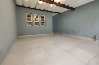 Sobrado com 3 dormitórios, 170 m² - venda por r$ 650.000,00 ou aluguel por r$ 5.603,01/mês - vila guilhermina - praia grande/sp