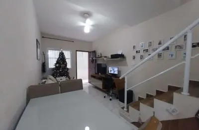 Casa em condomínio fechado com 2 quartos à venda na Rua Fumio Miyazi, 1132, Guilhermina, Praia Grande