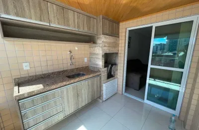 Apartamento na vila guilhermina com 3 dormitórios com 2 vagas demarcadas.