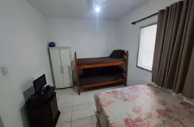 Kitnet / Stúdio à venda na Rua Itararé, 565, Guilhermina, Praia Grande