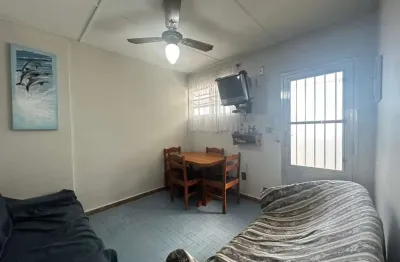 Kitnet com 1 dormitório à venda, 32 m² por r$ 235.000,00 - vila guilhermina - praia grande/sp