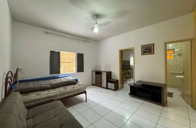 Kitnet / Stúdio à venda na Rua Caiapós, 531, Tupi, Praia Grande