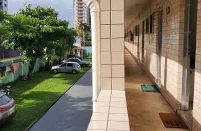 Kitnet / Stúdio à venda na Rua Mário Tamashiro, 416, Boqueirão, Praia Grande