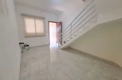 Sobrado individual à venda no tude bastos em praia grande - sp.