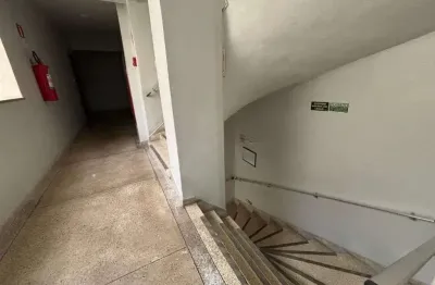 Kitnet com 1 dormitório à venda, 36 m² por r$ 230.000,00 - canto do forte - praia grande/sp