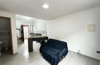 Sobrado com 2 dormitórios à venda no maracanã em praia grande/sp