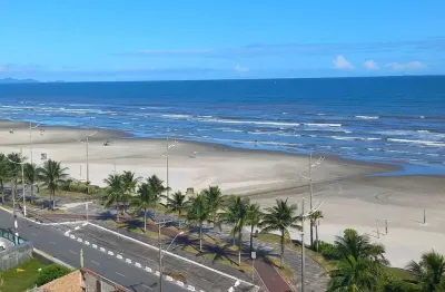 Apartamento beira mar com 3 dormitórios + dependência no jardim imperador