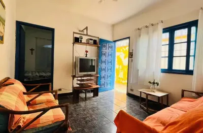 Casa com 2 quartos à venda na Rua Cristiano Solano, 170, Solemar, Praia Grande