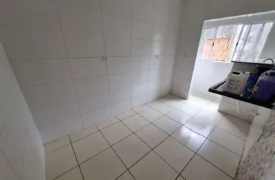 Casa com 2 dormitórios à venda, 54 m² por r$ 285.000,00 - tude bastos - praia grande/sp