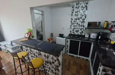 Kitnet / Stúdio à venda na Rua Osmar Antoniolli, 644, Vila Mirim, Praia Grande