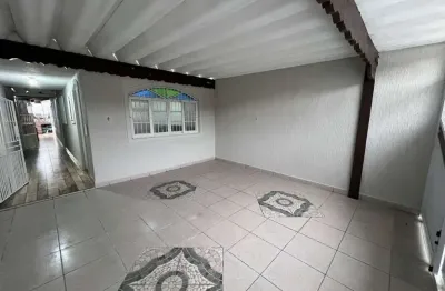 Casa com 2 quartos à venda na Rua Miami, 557, Balneário Maracanã, Praia Grande