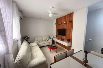 Oportunidade única: sua casa na praia com conforto e segurança!